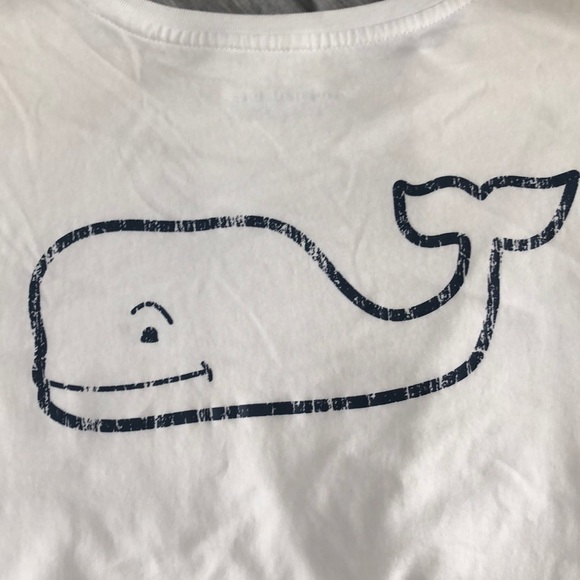 white vineyard vines long sleeve - Picture 3 of 9